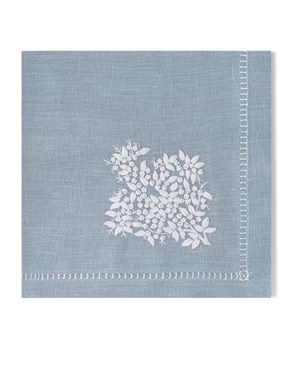 Photo of the Jardin Estate | Dinner Napkin ensemble.