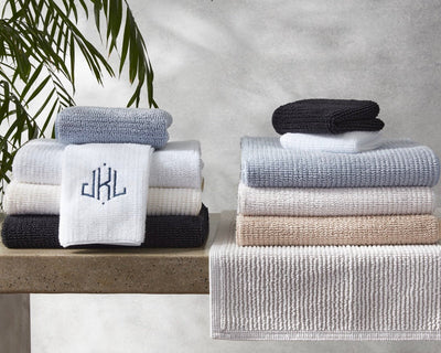 Image of Matouk Francisco towels.