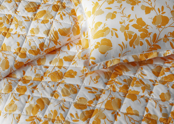Matouk Quilted Alexandra bed