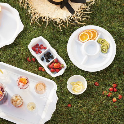 Berry & Thread Melamine | Tabletop