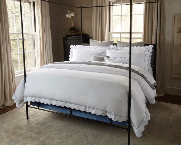 Matouk Butterfield bed.