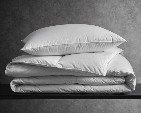 Matouk Chalet duvet and pillow