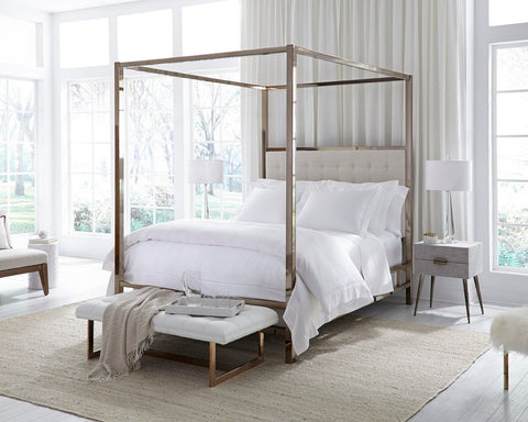 Image of Sferra Giza 45 Sateen bed.