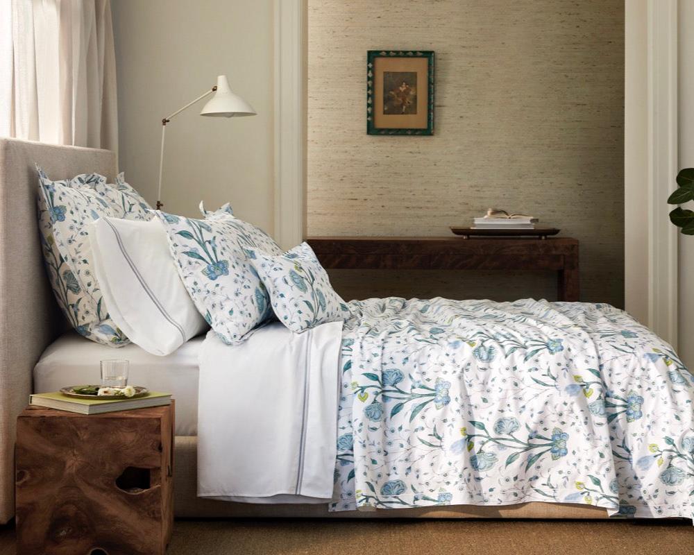 Image of Matouk Khilana bedding in blue.