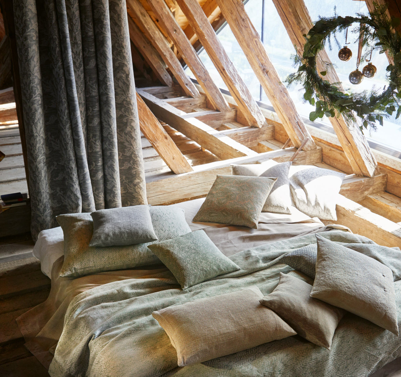 Fiamma | Table Linens
