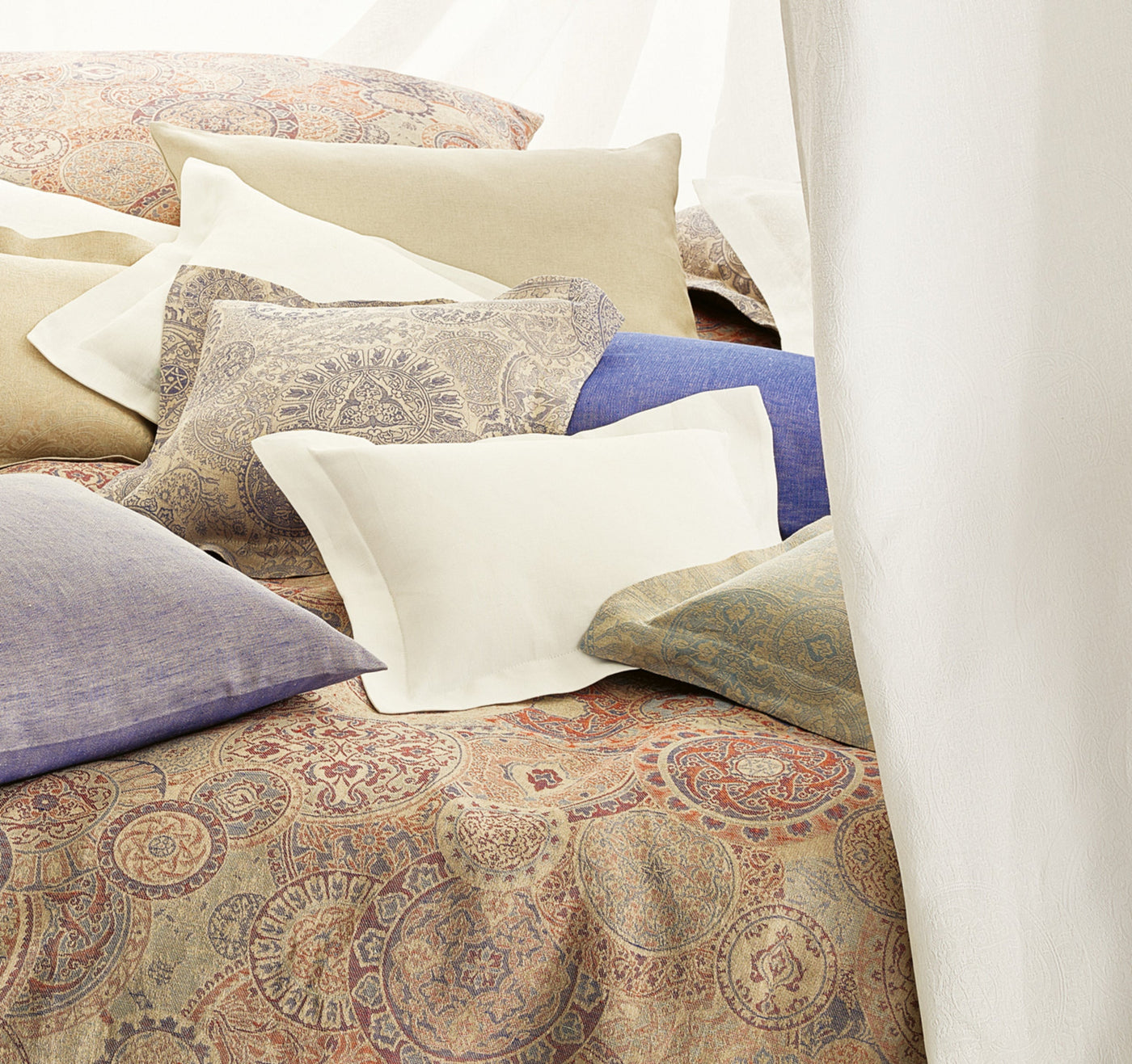 Linen Chambray | Bedding