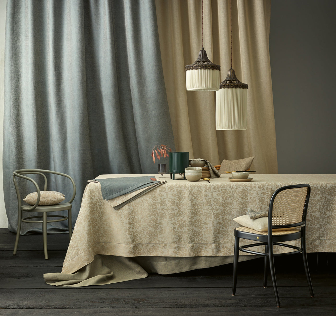 Petite Camelot | Table Linens