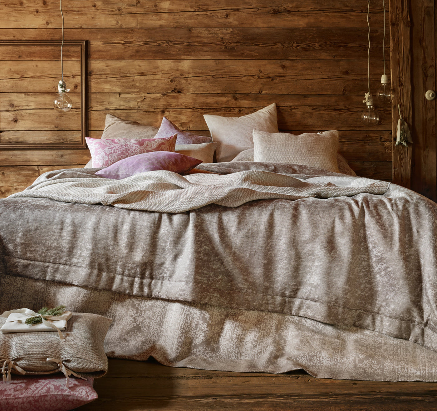 Tratten | Table Linens
