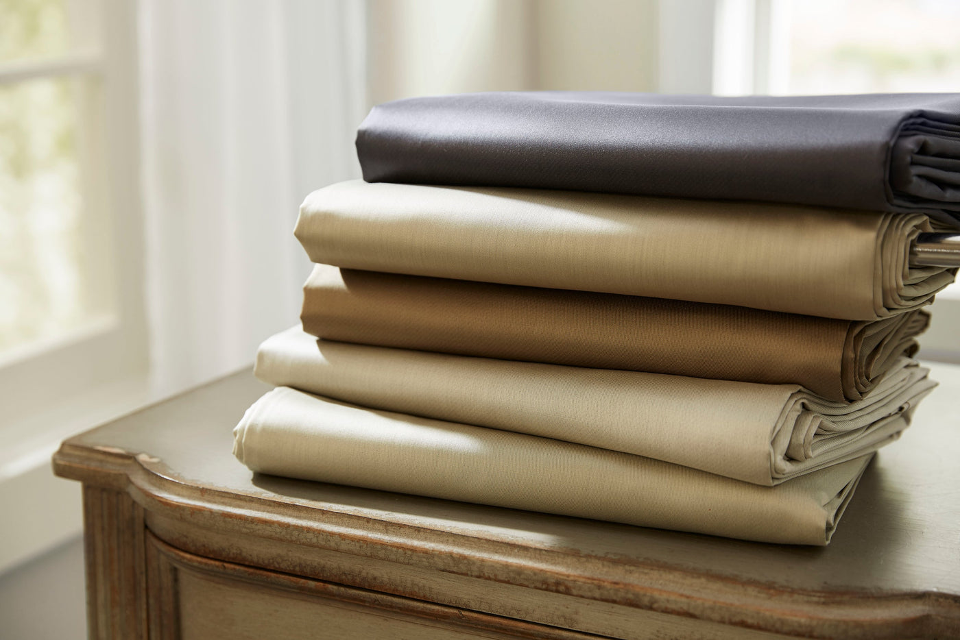 Pavia Sateen