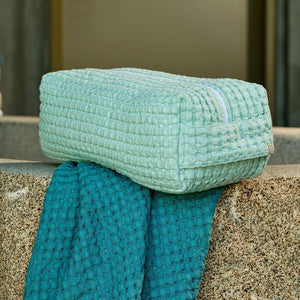 Photo of the Pousada | Pouch ensemble.