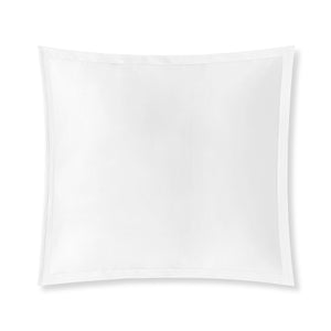Photo of the Sereno Sateen Euro Sham ensemble.