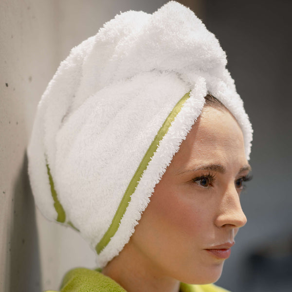 Photo of the Surf | Hair Towel ensemble.