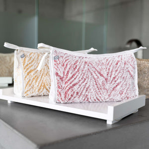 Photo of the Vasco | Pouch ensemble.