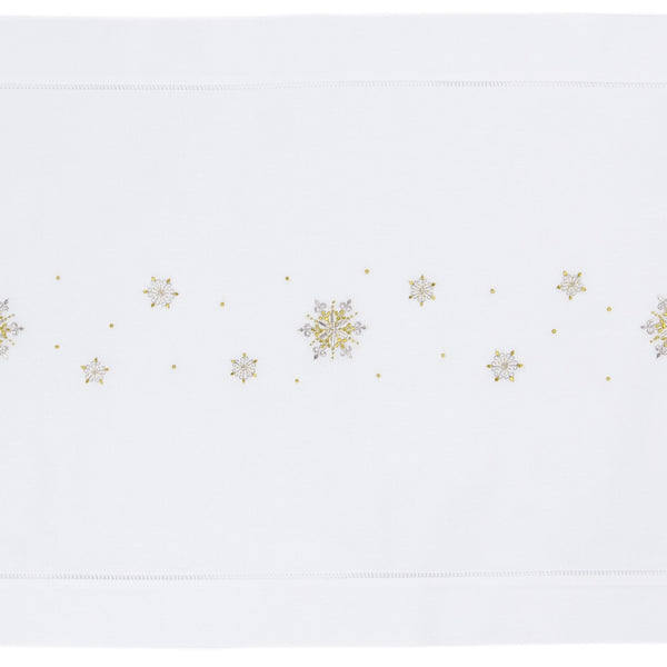 Photo of the Snowflake Glitter Table Runner ensemble.
