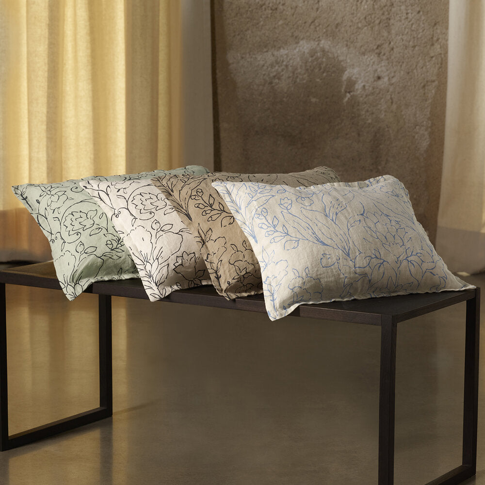 Amor Perfeito by Amalia Home Collection