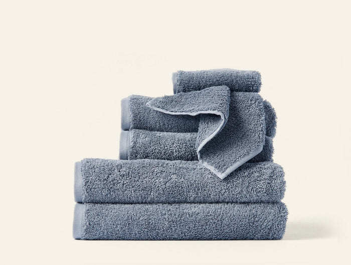 Photo of the Cloud Loom | Bath Towel ensemble.