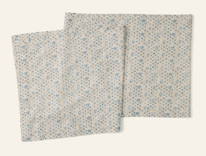 Photo of the Coral Bell Print | Table Runner ensemble.