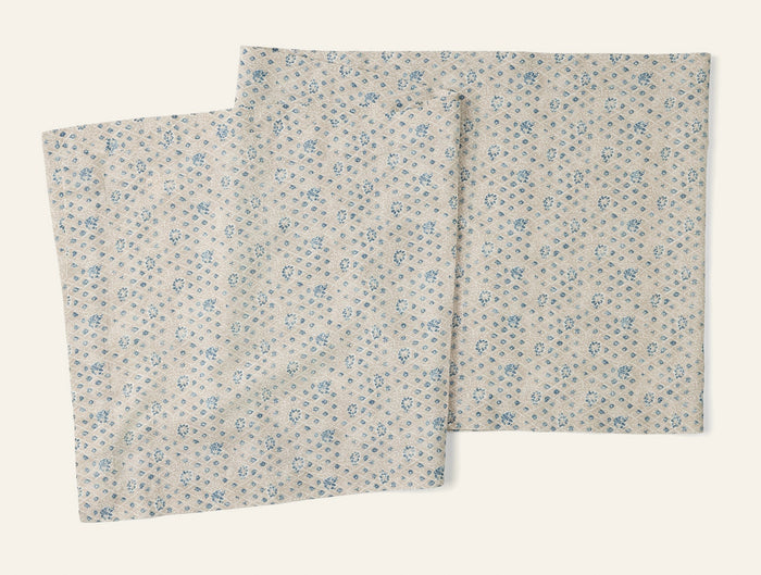 Photo of the Coral Bell Print | Table Runner ensemble.