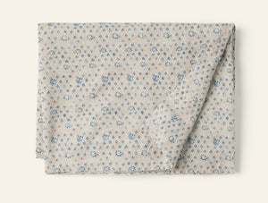 Photo of the Coral Bell Print | Tablecloth ensemble.