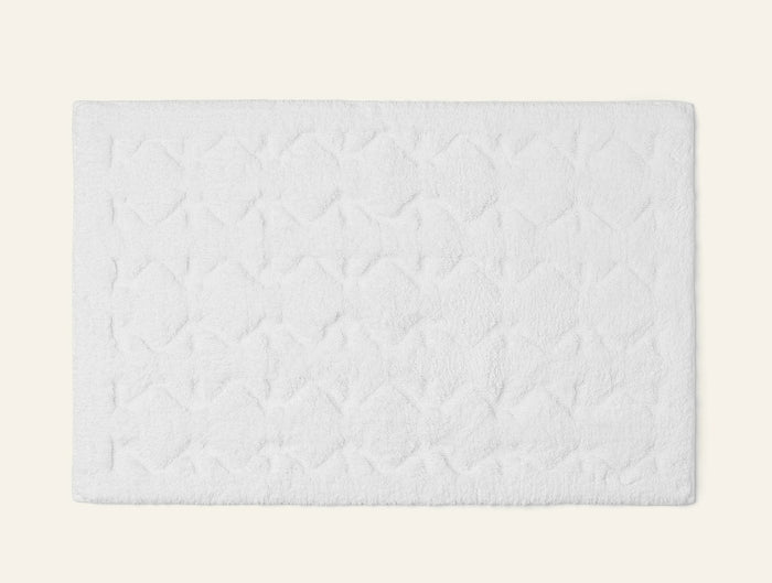 Photo of the Diamond Shag | Bath Rug ensemble.