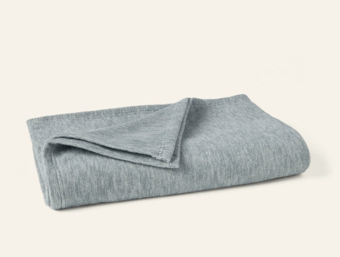 Photo of the Full Circle Cotton | Throw ensemble.