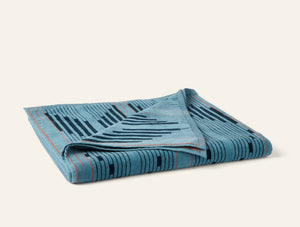 Photo of the Morelia | Beach Towel ensemble.