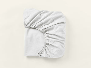 Photo of the Crinkled Percale | Fitted Sheet ensemble.
