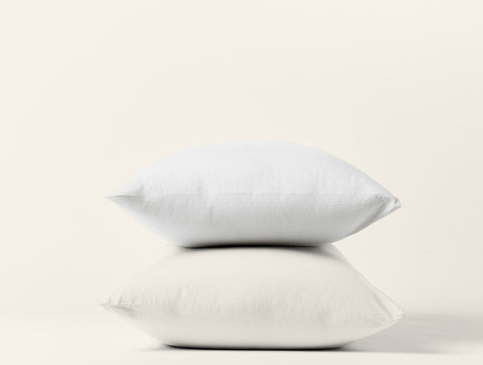 Photo of the Crinkled Percale | Pillowcase, Pair ensemble.