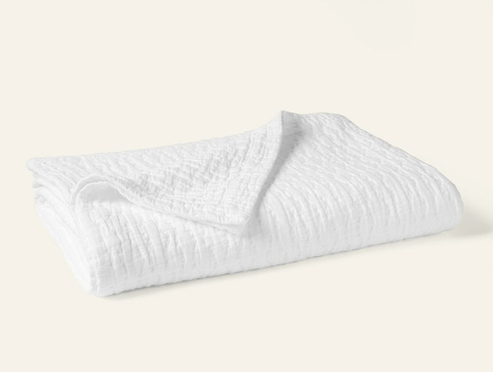 Photo of the Pescadero Matelasse | Blanket ensemble.