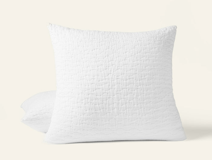 Photo of the Pescadero Matelasse | Pillow Sham ensemble.