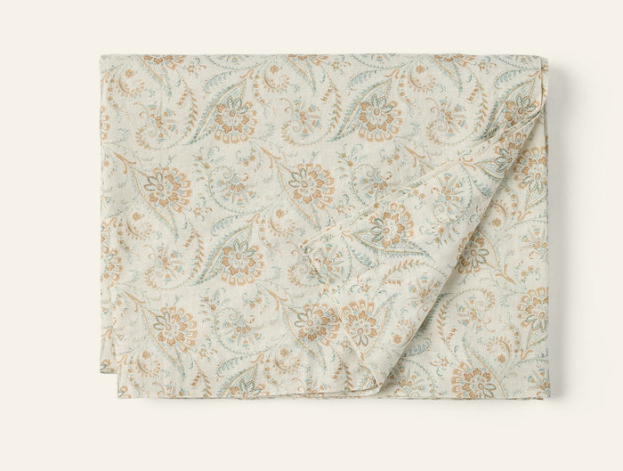 Photo of the Ponderosa Print | Tablecloth ensemble.