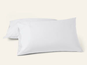 Photo of the Refined Percale | Pillowcase, Pair ensemble.
