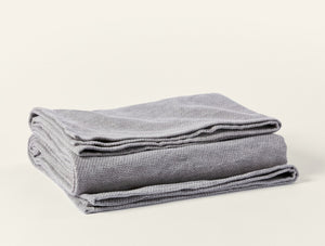 Photo of the Sequoia Washable | Throw ensemble.