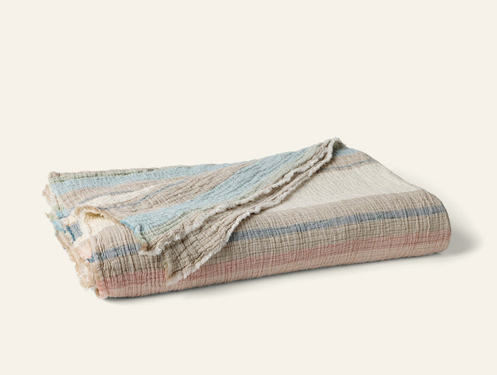 Photo of the Topanga Matelasse | Blanket ensemble.