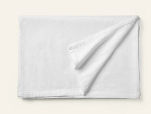 Photo of the Toro Canyon | Tablecloth ensemble.