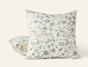 Photo of the Viola Print | Pillow Sham ensemble.
