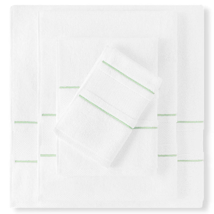 Photo of the Prado | Bath Towel ensemble.