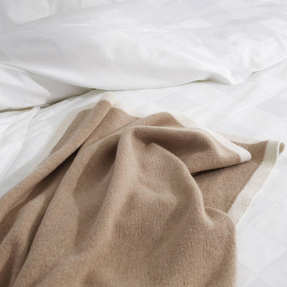 Serra by Amalia Home Collection