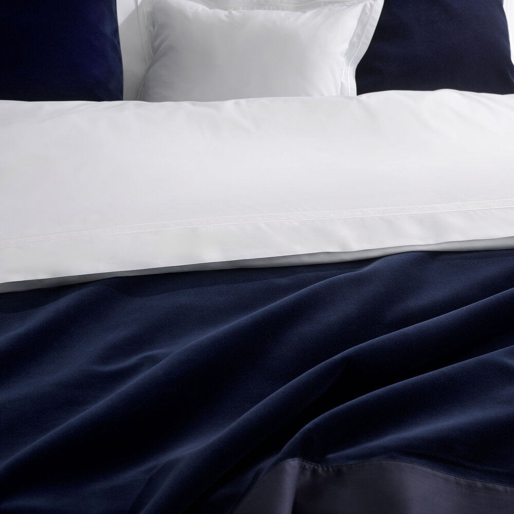 Pleno by Amalia Home Collection