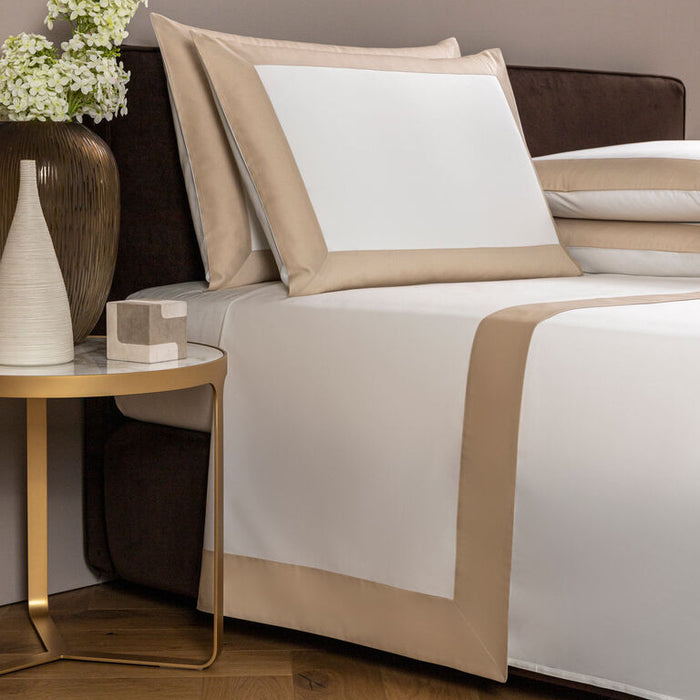 Photo of the Bold | Sheet Set ensemble.