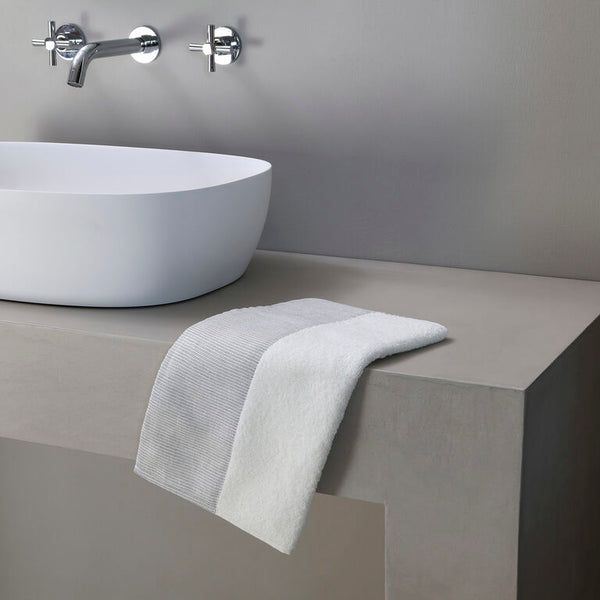 Photo of the Graphite Border | Hand Towel ensemble.