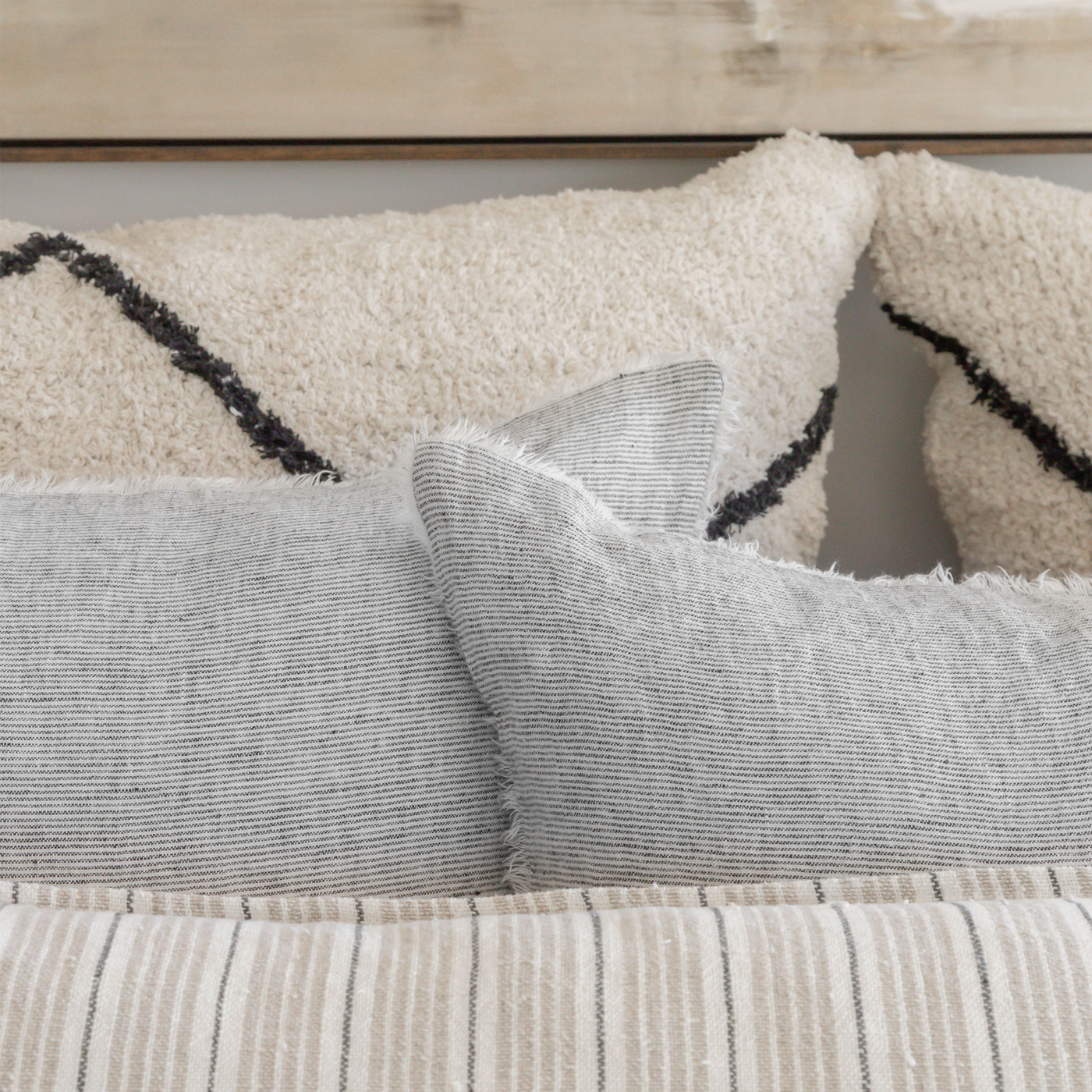 Logan | Decorative Pillow