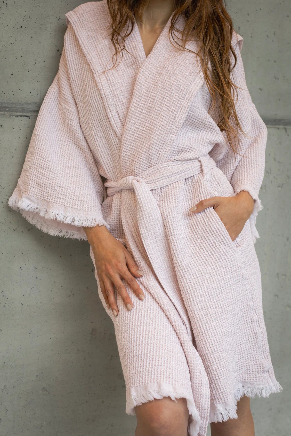 Frayed Robe Bees | Bath – Linen Society