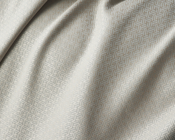 Photo of the Avalon | Flat Sheet ensemble.