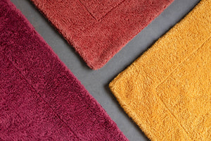 Photo of the Double Mat | Small Bath Rug ensemble.