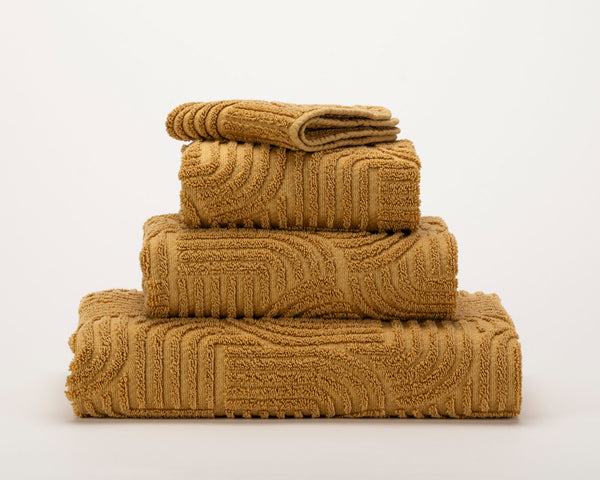 Photo of the Olly | Hand Towel ensemble.