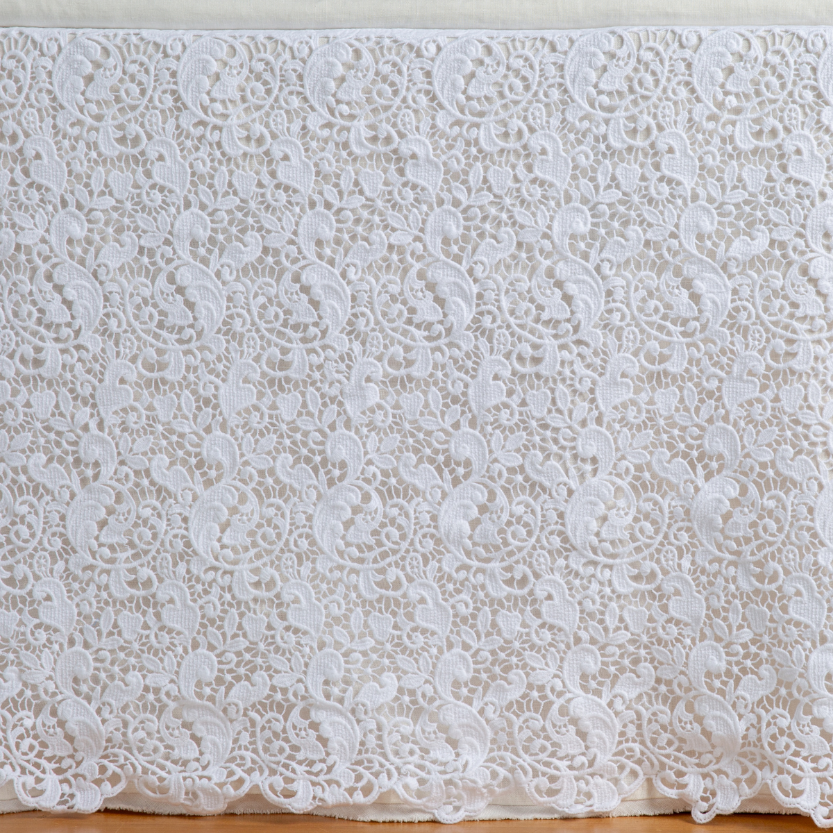 Bella Notte Allora bed skirt in White, intricate floral lace panel with scalloped hem.