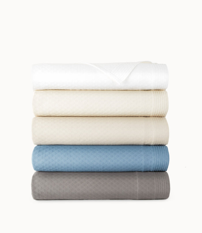 Photo of the Alyssa | Coverlet ensemble.