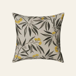 Photo of the Alyssum | Pillow ensemble.