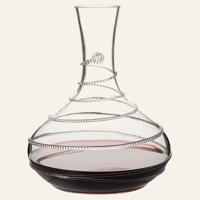Photo of the Amalia | Wine Decanter ensemble.